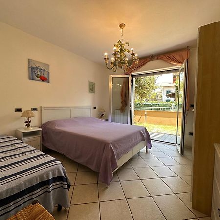 Ferienwohnung Residenza Venus Castiglioncello Exterior foto