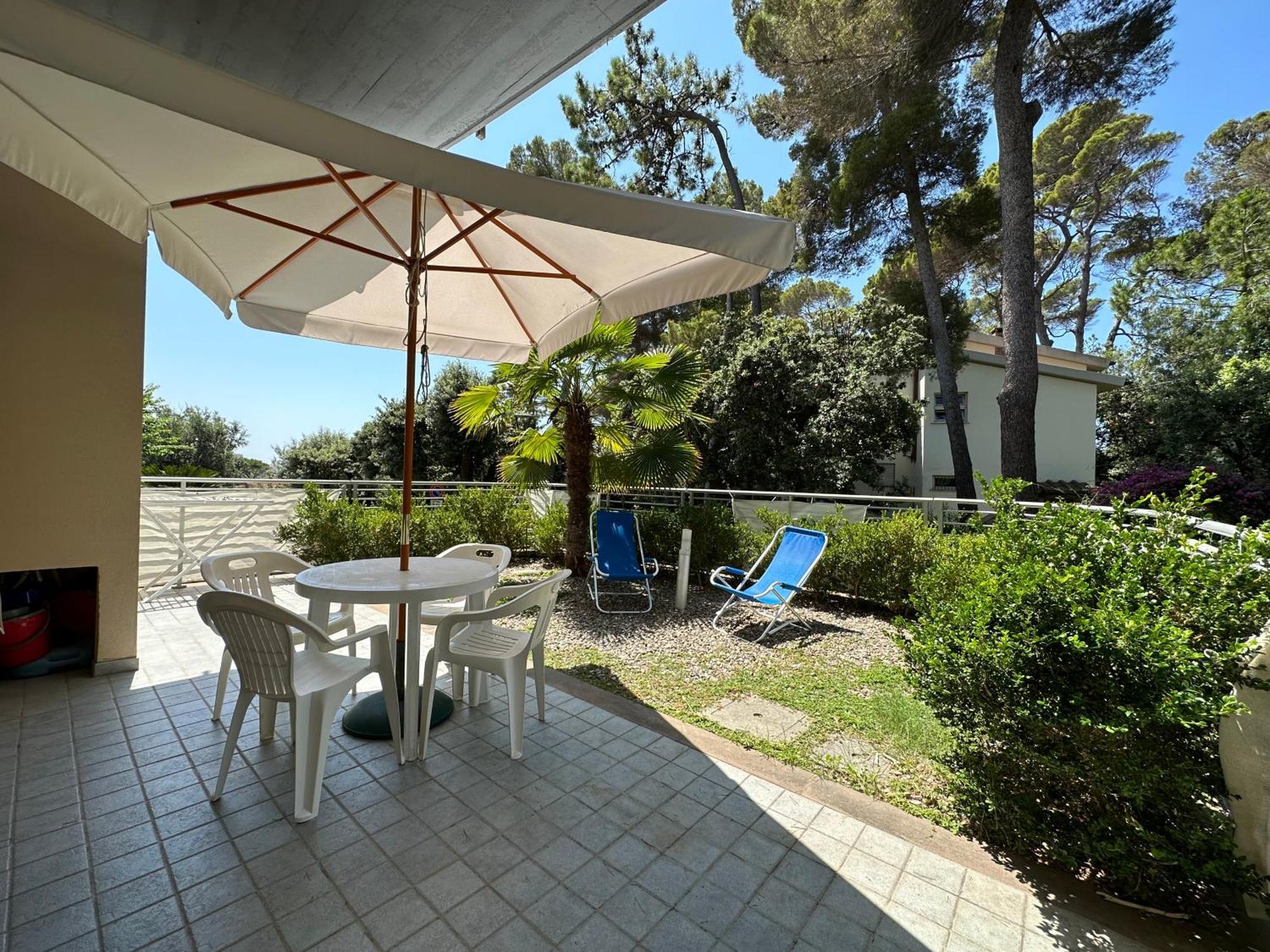 Ferienwohnung Residenza Venus Castiglioncello Exterior foto