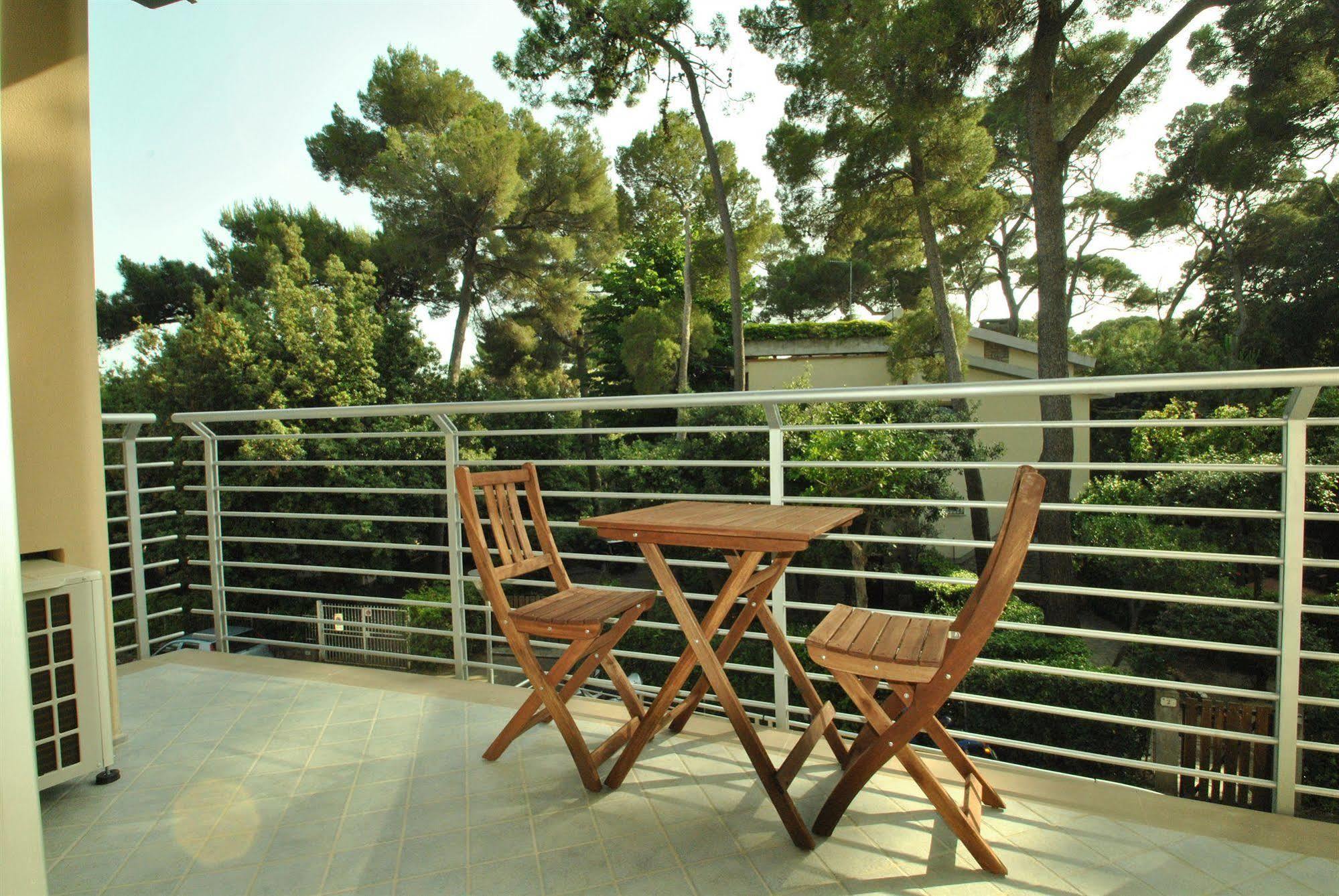 Ferienwohnung Residenza Venus Castiglioncello Exterior foto